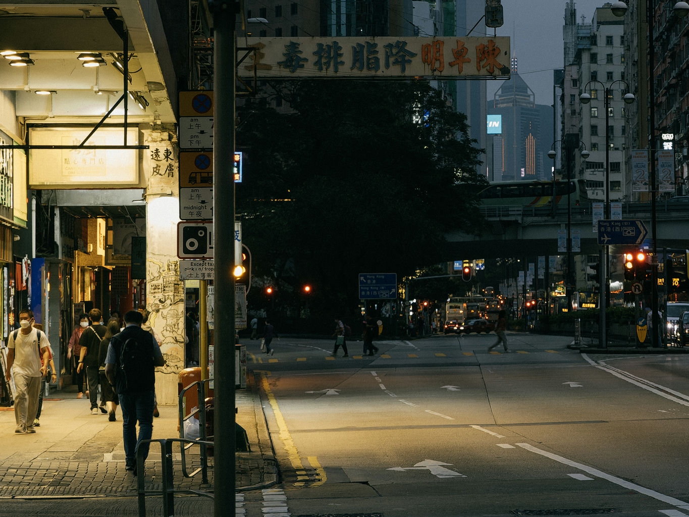 23.05.12_香港_FujiFilmSuperia400_21-E433178DE7454482B7113FB0F00FC526-2024-05-31-15:56:40.jpg